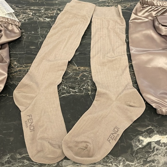 Fendi Nylon Baguette Leg Warmers - Picture 4 of 9